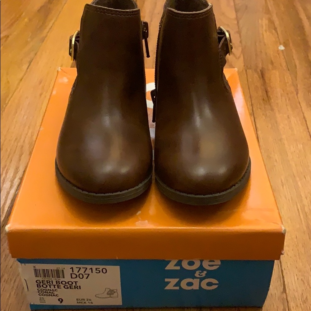 Toddler Winter boots- Size 9